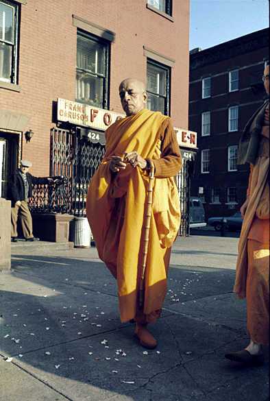 gal/Srila_Prabhupada_02/X054_SP_CT011_035.JPG