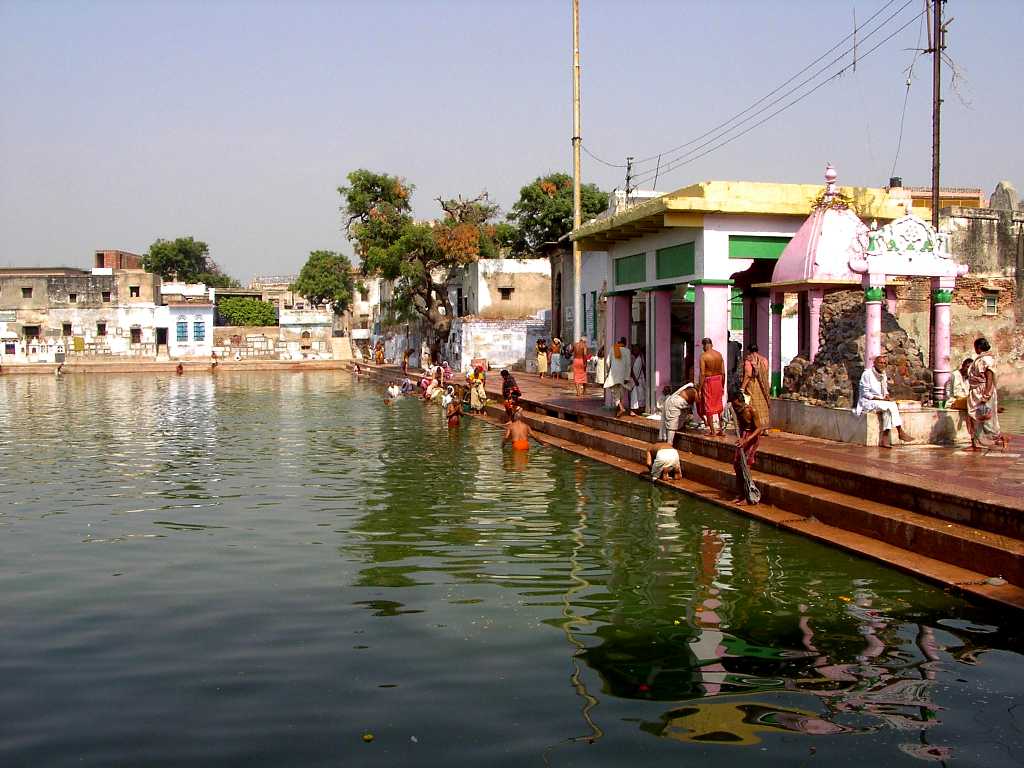 gal/Vrindavan_Dhama/Radhakunda1.jpg